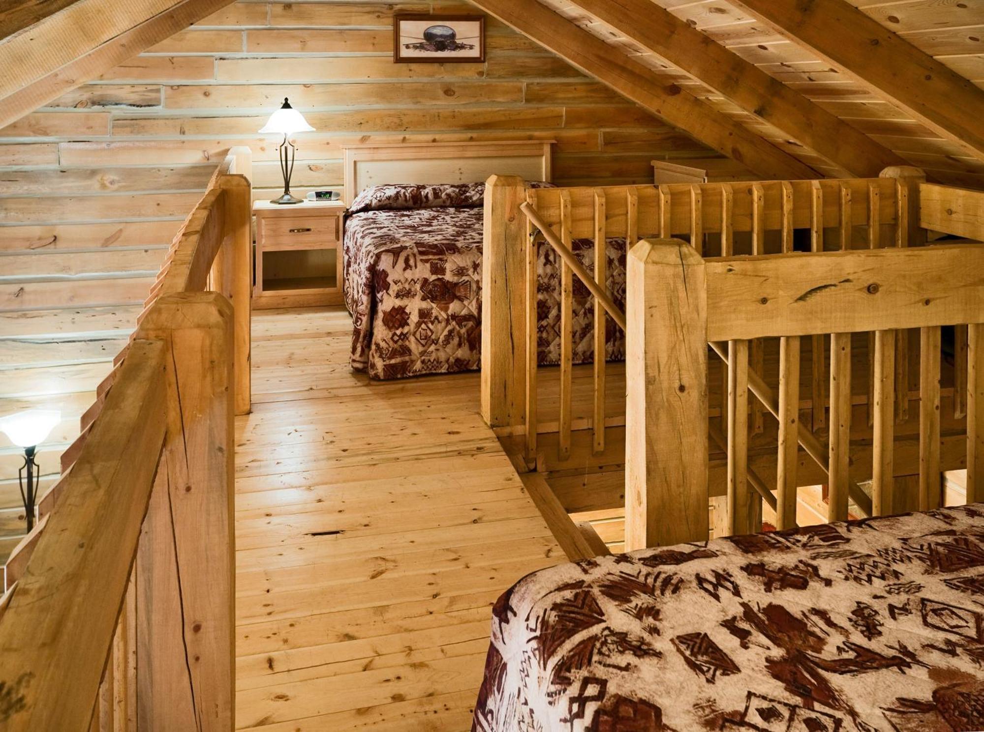 Rock Crest Lodge & Cabins Custer Eksteriør billede